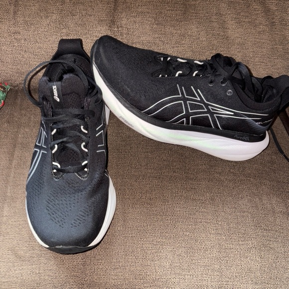 ASICS GEL-Nimbus 25 Womens Sz 10 Wide  Black White Running Sneakers  1012B437 - Picture 1 of 8